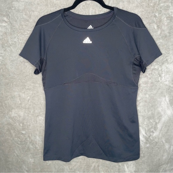 Set of 2 Adidas Athletic Short Sleeve Activewear Black Tops Medium & Large - Picture 6 of 9